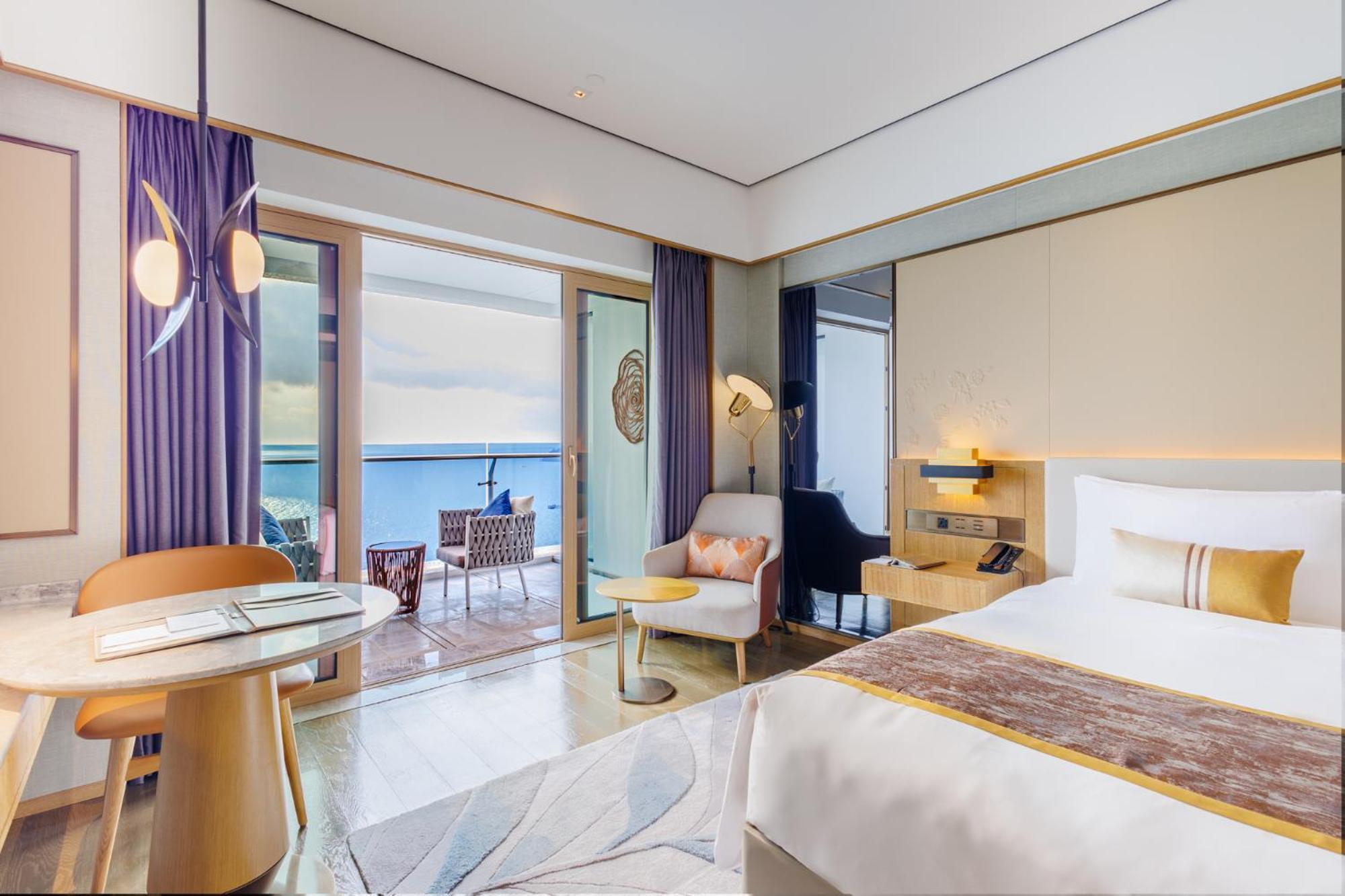 Howard Johnson Plaza By Wyndham Blue Bay Sihanoukville Exterior foto
